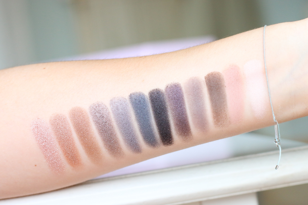 Urban_Decay_Naked_Smoky_Palette_Swatches