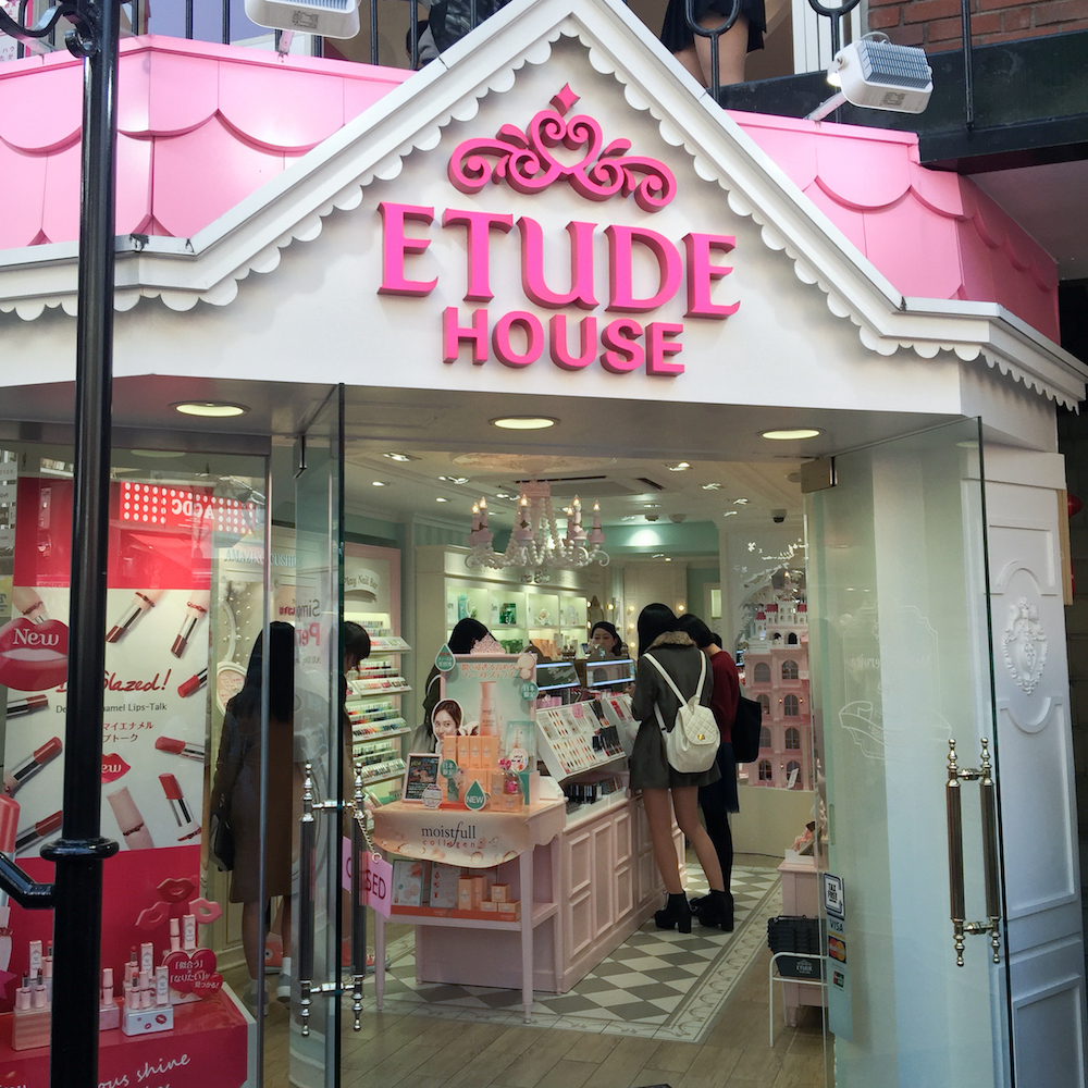 etude-house-store-harajuku-shopping-in-tokyo