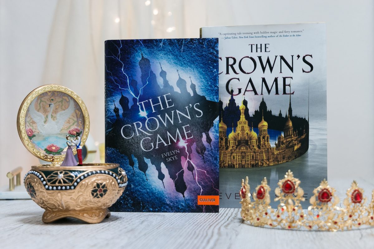 The Crowns Game Evelyn Skye Cover Vergleich